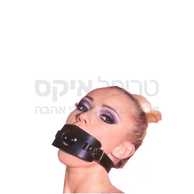 מחסום פה בעל כדור מנשך איכותי, בעל רצועות לכיוונון קוטר וטבעות ריסון עבות במיוחד